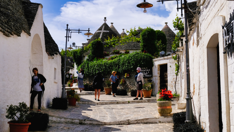 2025_05_15_081842_apulien-2025.jpg - Alberobello