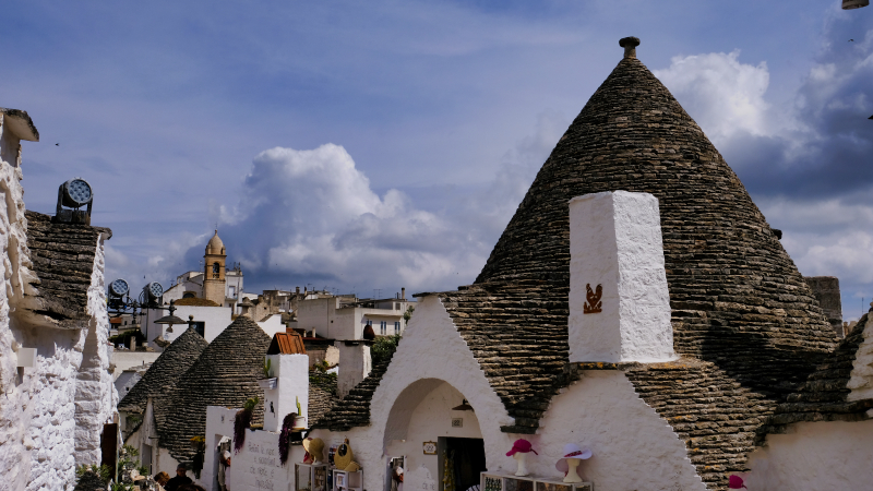 2025_05_15_082040_apulien-2025.jpg - Alberobello