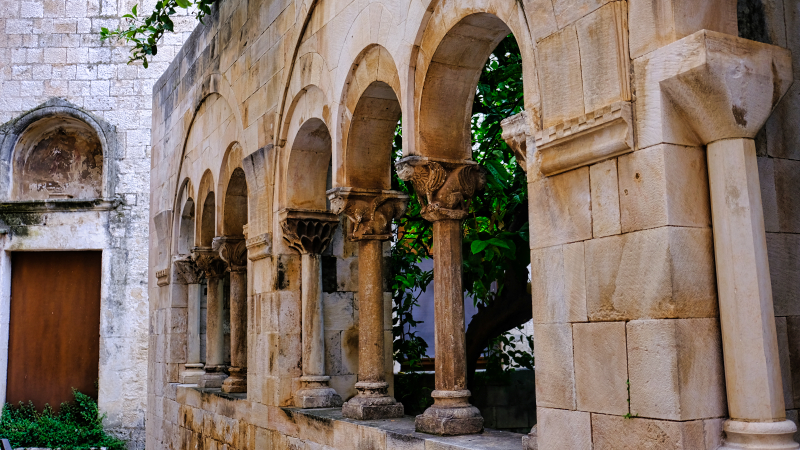 2025_05_16_102258_apulien-2025.jpg - Conversano - Castello Aragonese
