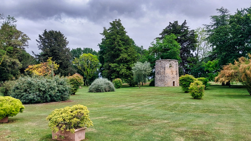 2025_05_16_131934_apulien-2025.jpg - Castello Marchione