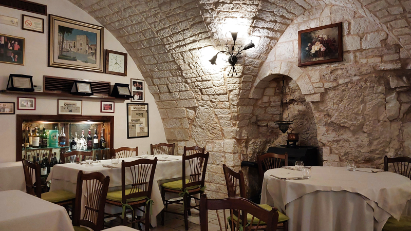 2025_05_17_191839_apulien-2025.jpg - Cisternino - Ristorante della Torre