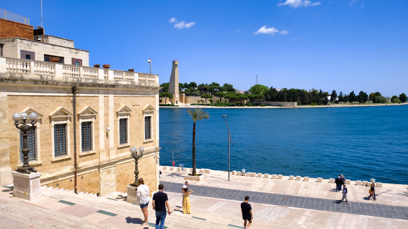 2025_05_18_093412_apulien-2025.jpg - Colonne romane di Brindisi