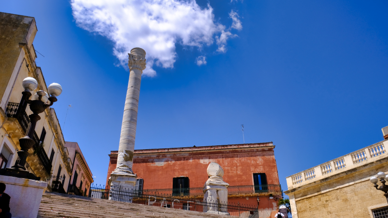 2025_05_18_093524_apulien-2025.jpg - Colonne romane di Brindisi