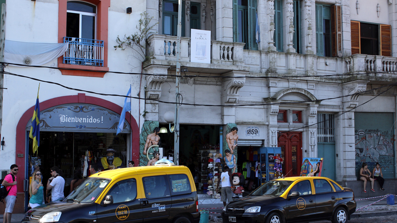 2015-02-04_17-56-39_argentinien-2015.jpg - Altes Hafenviertel La Boca