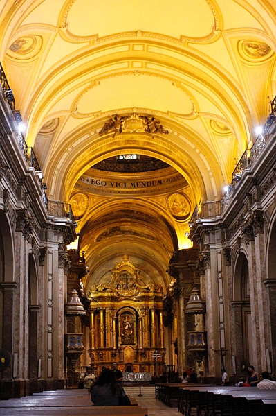 2015-02-05_10-23-53_argentinien-2015.jpg - Catedral Metropolitana, hier war Papst Franziskus vormals Erzbischof