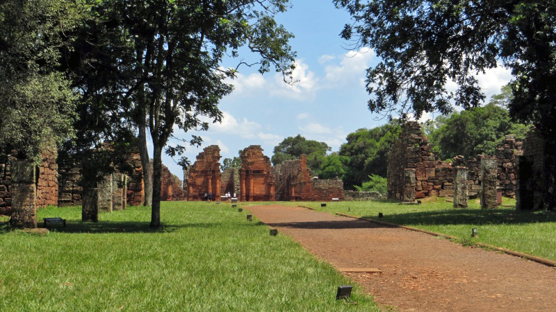 2015-02-09_14-11-55_argentinien-2015.jpg - Ruinas de San Ignacio