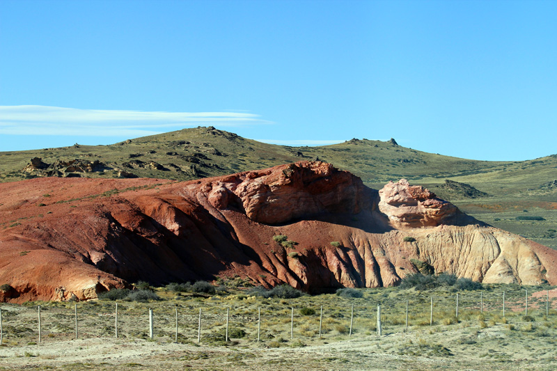 2015-02-16_09-36-56_argentinien-2015.jpg - Geologische Vielfalt in Patagonien