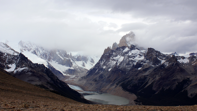 2015-02-18_12-21-04_argentinien-2015.jpg - Rundblick vom Mirador Loma del Pliegue Tumbado