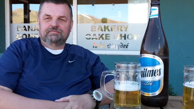 2015-02-19_15-43-13_argentinien-2015.jpg - Verdienter Durstl�scher in El Cnalten