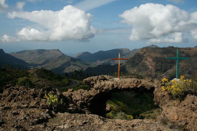 2009-03-01_12-57-12.jpg - Montana Chorro de la Burra - Felsentor
