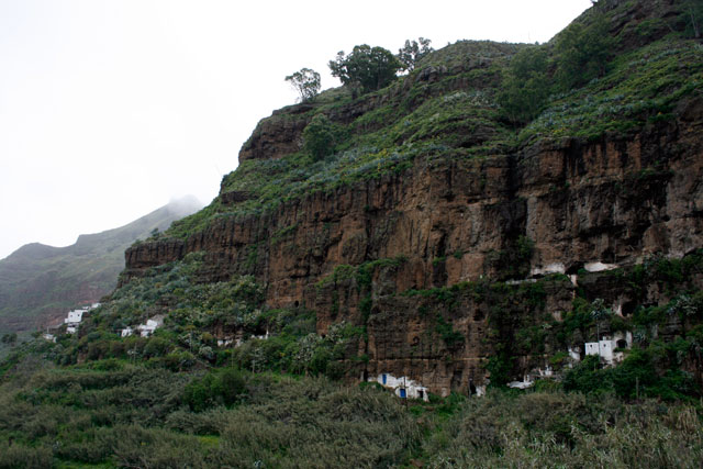 2009-03-06_15-51-59.jpg - Hhlenwohnungen von El Hornillo