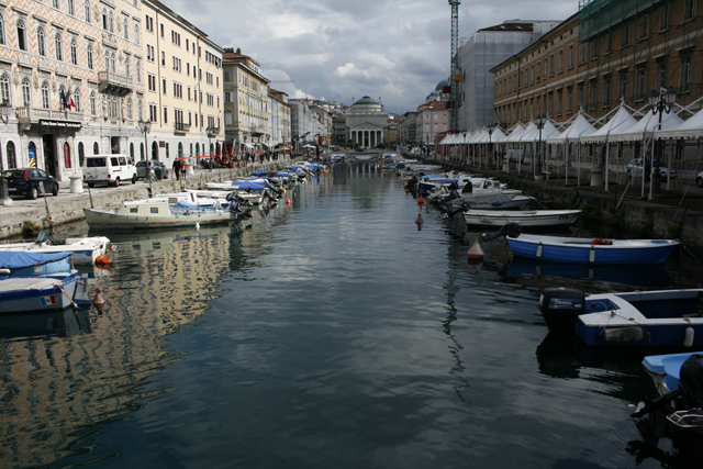 2010-09-28_14-02-38_friaul_2010.jpg - Triest - Canal Grande