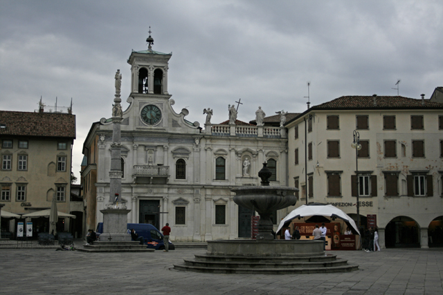 2010-10-01_16-28-33_friaul_2010.jpg - Udine