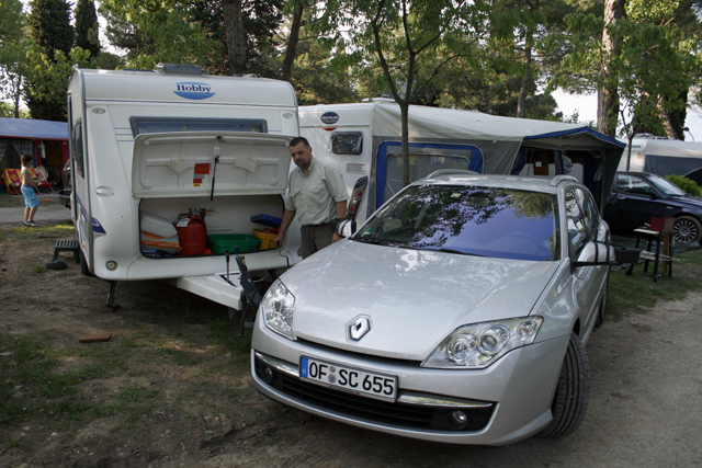2009-05-02_17-54-20_korsika.jpg - Notunterkunft am Gardasee: Camping "Bella Italia" in Peschiera
