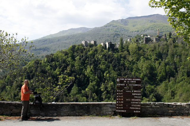 2009-05-05_10-42-02_korsika.jpg - Wandertag in der Castagniccia