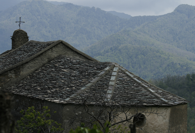 2009-05-05_13-50-34_korsika.jpg - In der Castagniccia