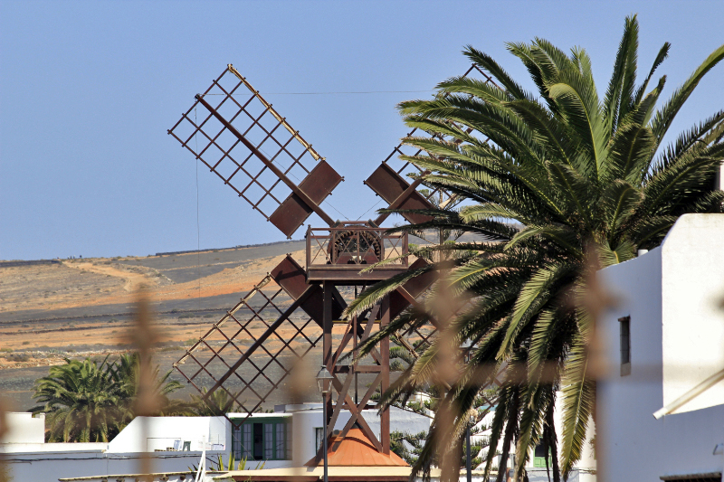 2021_10_18_122004_lanzarote-2021.jpg - Bummel durch das sehenswerte Teguise im Zentrum der Insel