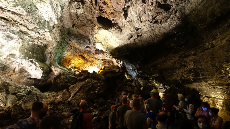2021_10_19_144202_lanzarote-2021.jpg - Besuch der Cueva de Los Verdes - beeindruckende Lavahhle