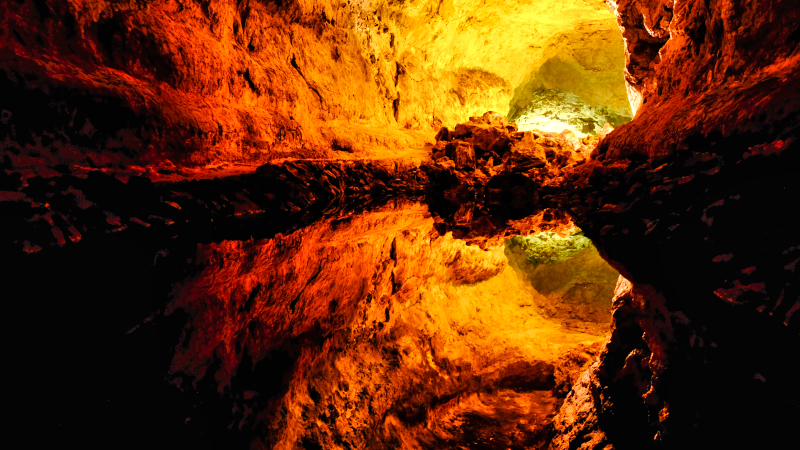 2021_10_19_153930_lanzarote-2021.jpg - Besuch der Cueva de Los Verdes - berraschende Spiegelung