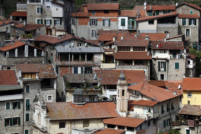 2012-04-29_09-41-53_ligurien2012.jpg - Dolceacqua