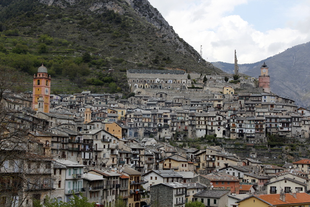 2012-05-04_15-31-05_ligurien2012.jpg - Tende