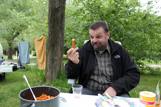 2012-05-08_18-46-23_ligurien2012.jpg - Leckerlie - fr wen?