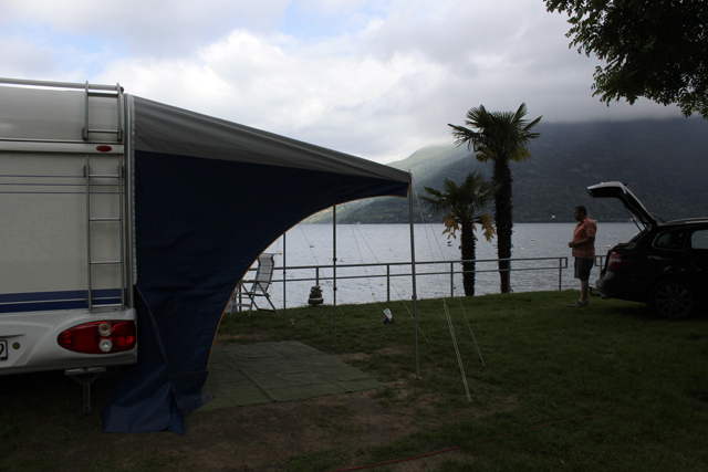 2012-05-13_15-48-58_ligurien2012.jpg - Logenplatz am Lago Maggiore - Campingplatz Residence Campania in Canobbio