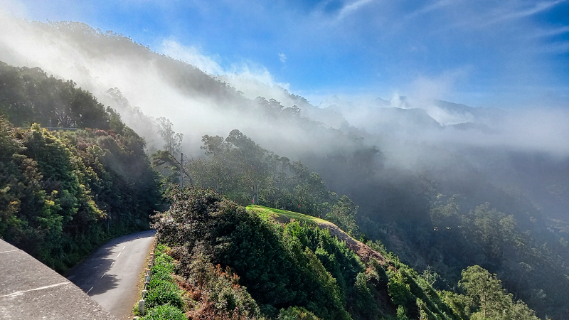 2023-02-28_152535_madeira-2023.jpg - Ausblick vom Miradouro da Portela