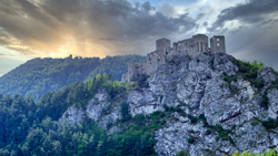 Burg Strecno