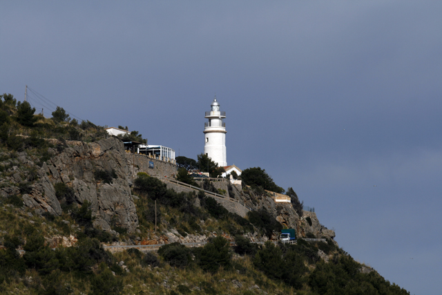 2011-03-21_10-44-01_mallorca_2011.jpg - Leuchtturm am Cap Gros