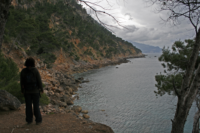 2011-03-23_12-02-04_mallorca_2011.jpg - Hier war mal ein scner Kstenwanderweg, schade!