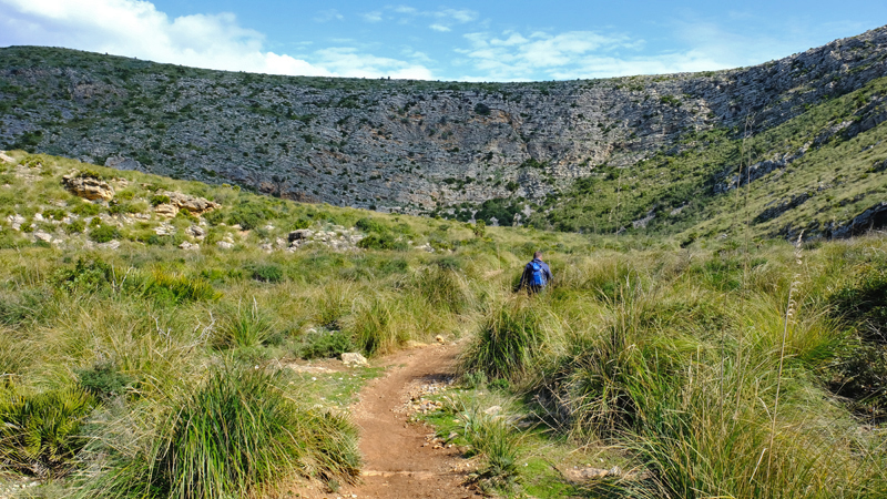 2018-02-25_13-55-34_mallorca-2018.jpg - GR 222 im Tal des Torrent de ses Voltes