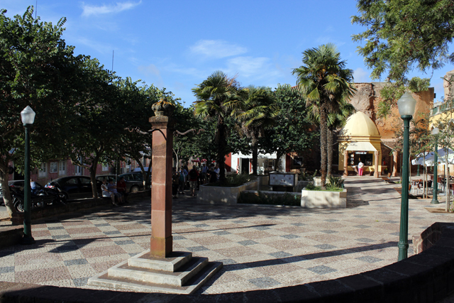 2012-10-11_11-00-05_portugal.jpg - Silves