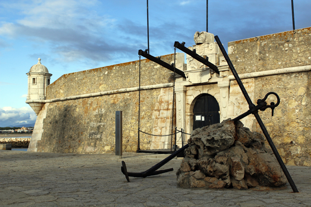 2012-10-11_18-51-10_portugal.jpg - Lagos - Torre