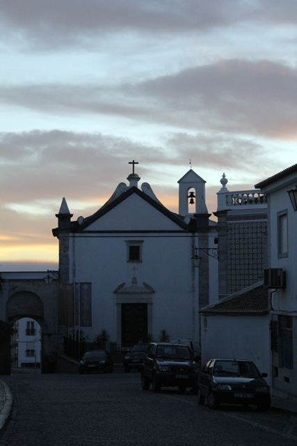 2012-10-12_20-05-41_portugal.jpg - Beja