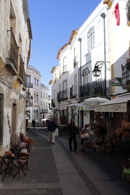 2012-10-13_12-21-48_portugal.jpg - Evora