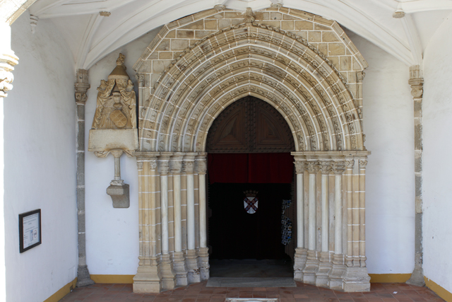 2012-10-13_13-05-47_portugal.jpg - Evora 