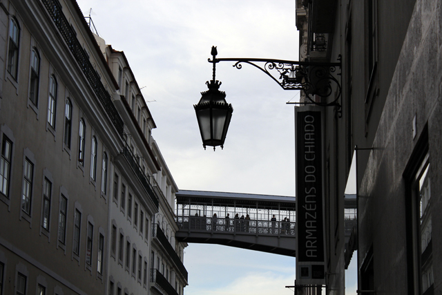 2012-10-13_19-18-01_portugal.jpg - Lissabon - Elevador Santa Justa