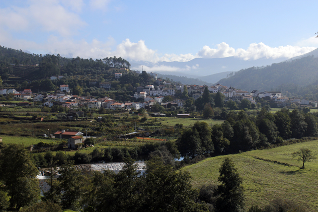 2012-10-19_11-58-15_portugal2012.jpg - Fahrt zur Serra da Estrela