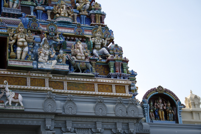 2008-10-15_12-35-22.jpg - Arul Mihu Navasakthi Vinayagar Temple