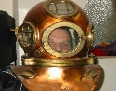 dieser Helm hängt in der Tauchschule Dresden