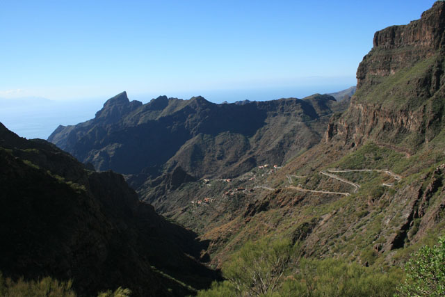 2007-12-31_16-44-55_teneriffa6.jpg - Blick nach Masca