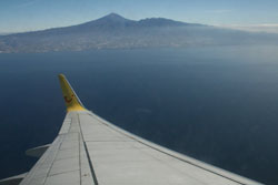 Anflug auf Teneriffa mit Teide