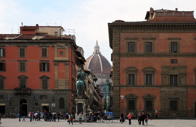20080402_120740.jpg - Piazza della Santissima Annunziata