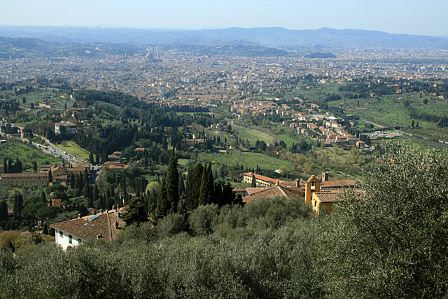 20080401_110125_1.jpg - Blick von Fiesole nach Florenz