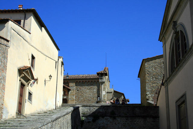 20080401_110830.jpg - Aufstieg zum kleinen Kloster von Fiesole