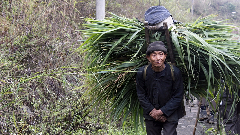 2014-03-23_15-31-35_vietnam2014.jpg - Begegnung