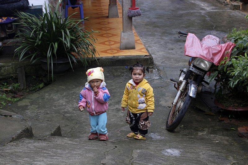2014-03-24_08-31-55_vietnam2014.jpg - Unsere Gastfamilie in Ban Ho