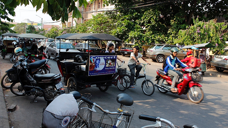 5-angkor-wat-05.jpg - Stadtleben in Siem Reap