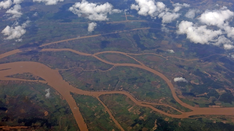 5-angkor-wat-61.jpg - Rckflug nach Saigon - Nebenflsse zum Mekong